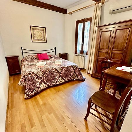 Appartamento Serena Duomo Florencia Exterior foto